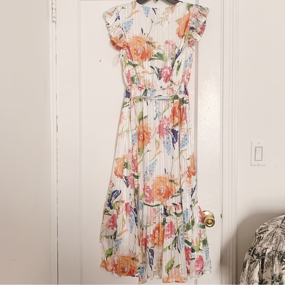 NWT Sam Edelman V-Neck Floral Midi Dress in White/Multi - Picture 7 of 9